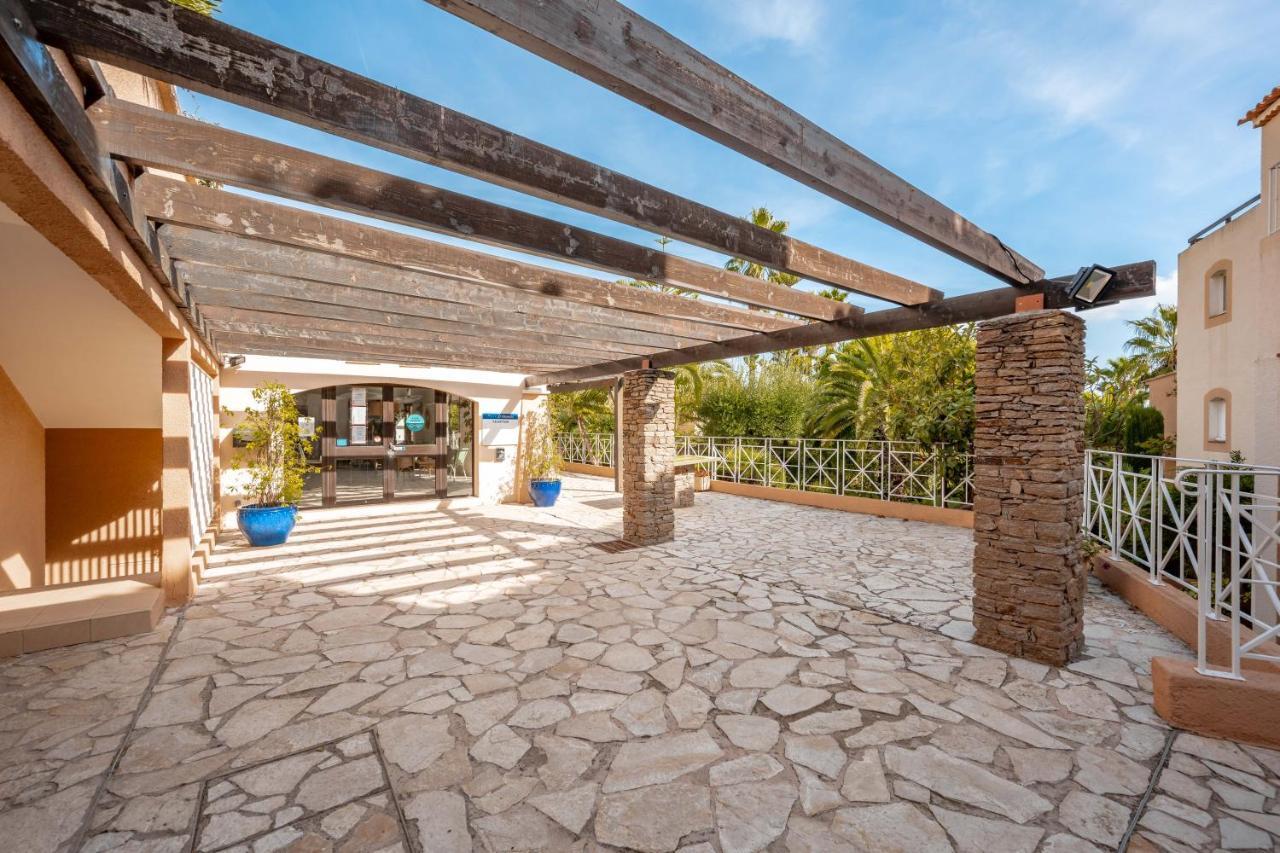Residence Pierre & Vacances L'Anse De Pramousquier Le Lavandou Eksteriør billede
