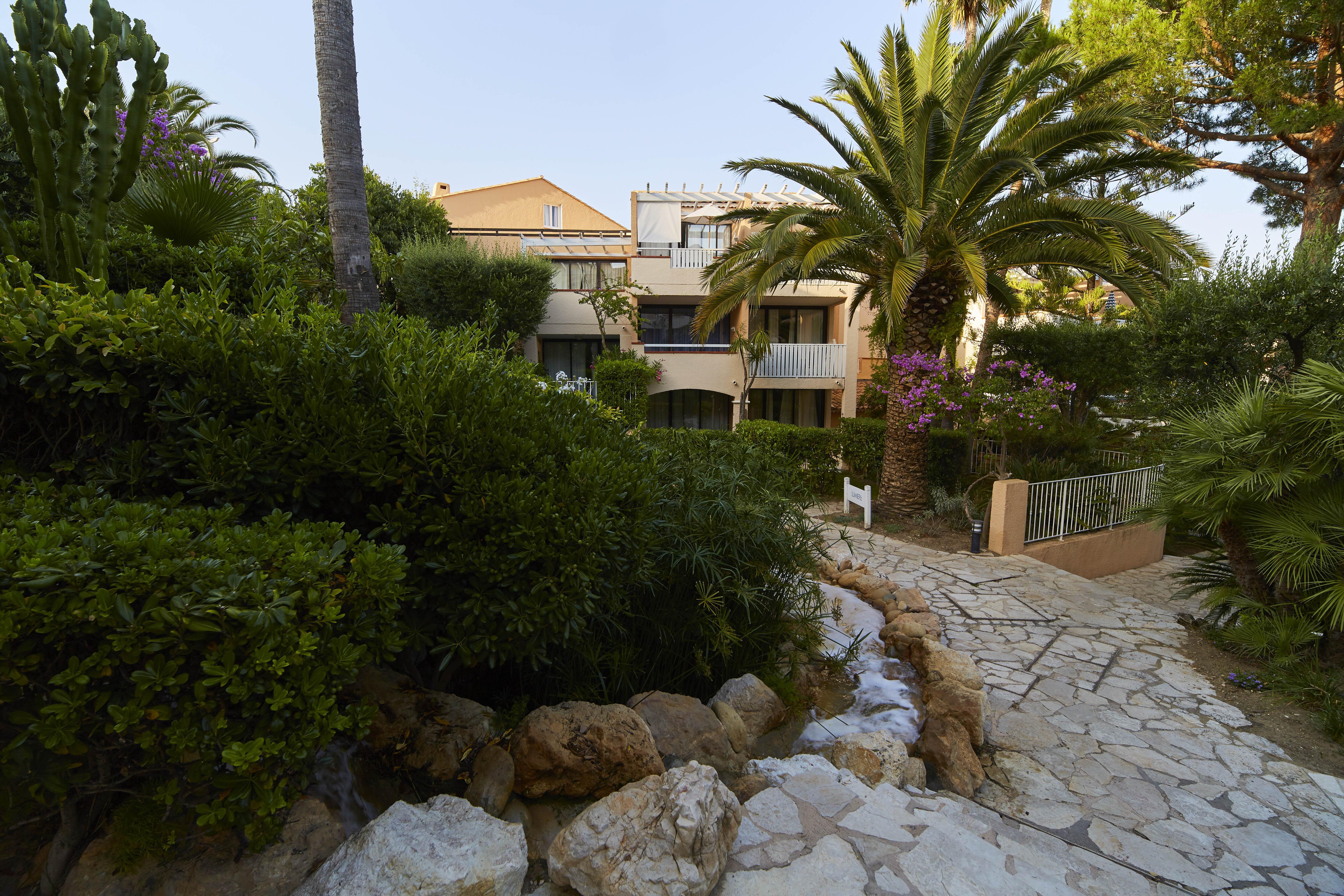 Residence Pierre & Vacances L'Anse De Pramousquier Le Lavandou Eksteriør billede