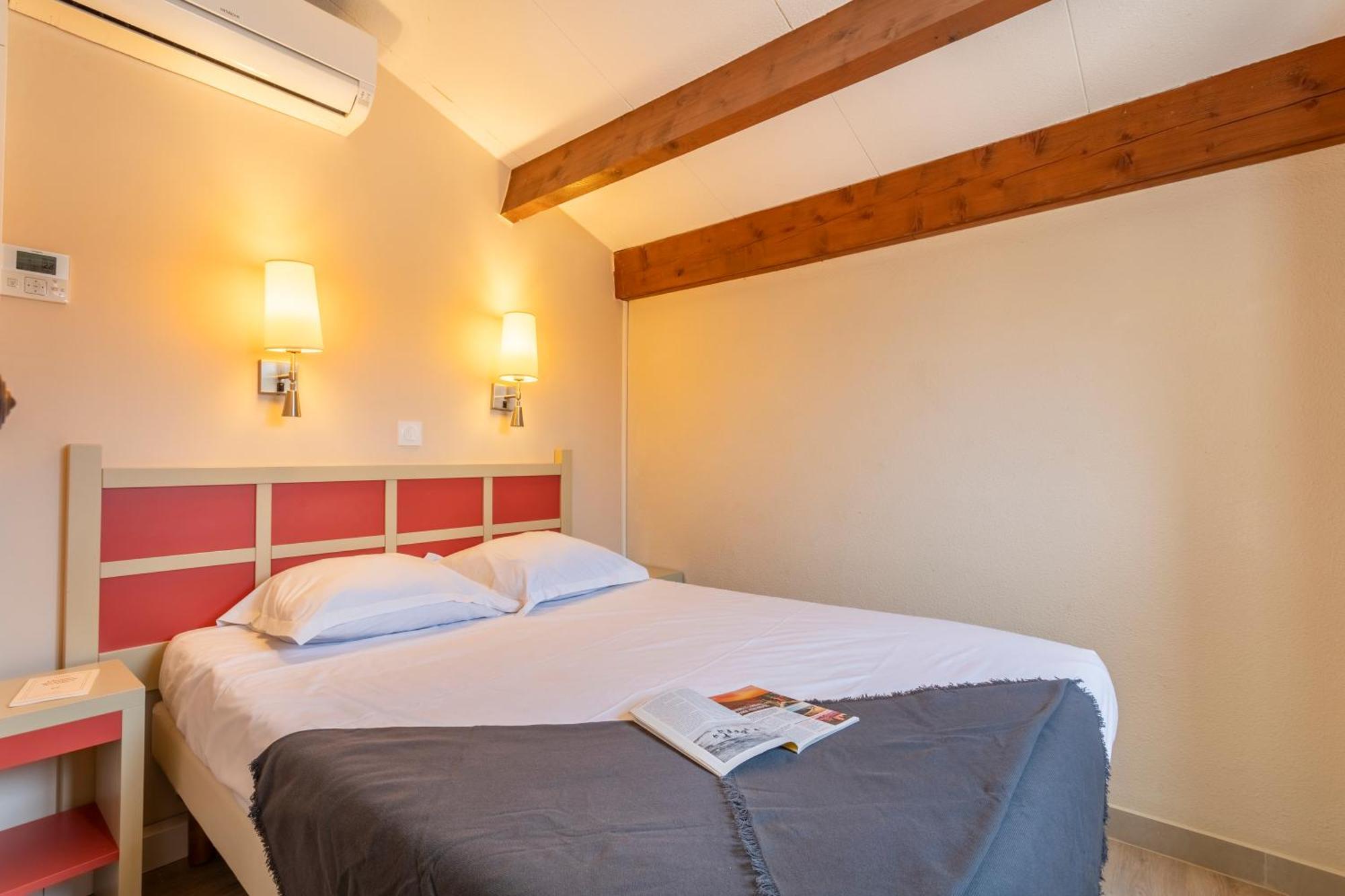 Residence Pierre & Vacances L'Anse De Pramousquier Le Lavandou Eksteriør billede
